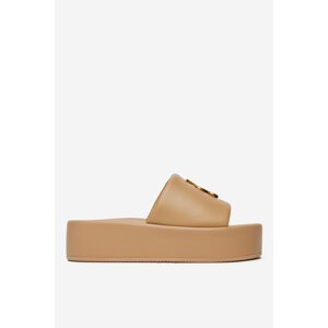 Flip-flop Badura
