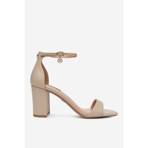 Szandál NINE WEST
